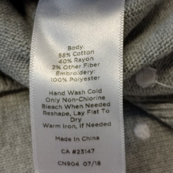 Talbots Women's 1X Grey Pull-over Fuzzy Polar Bear Sweater Long-Sleeve Pre-owned - Picture 4 of 6